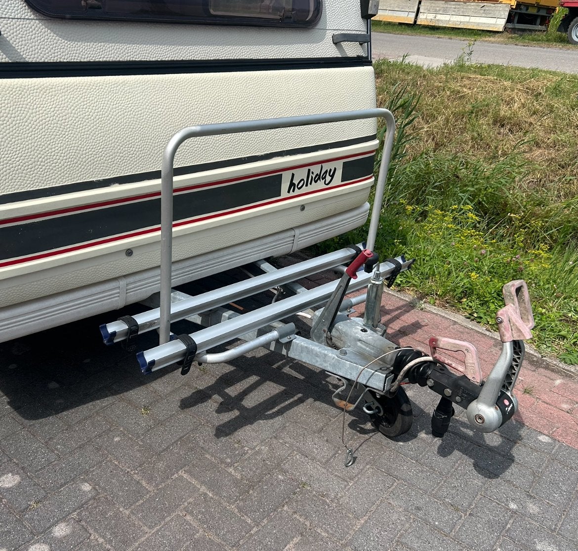 Caravan fietsen rek, Ophalen, Zo goed als nieuw