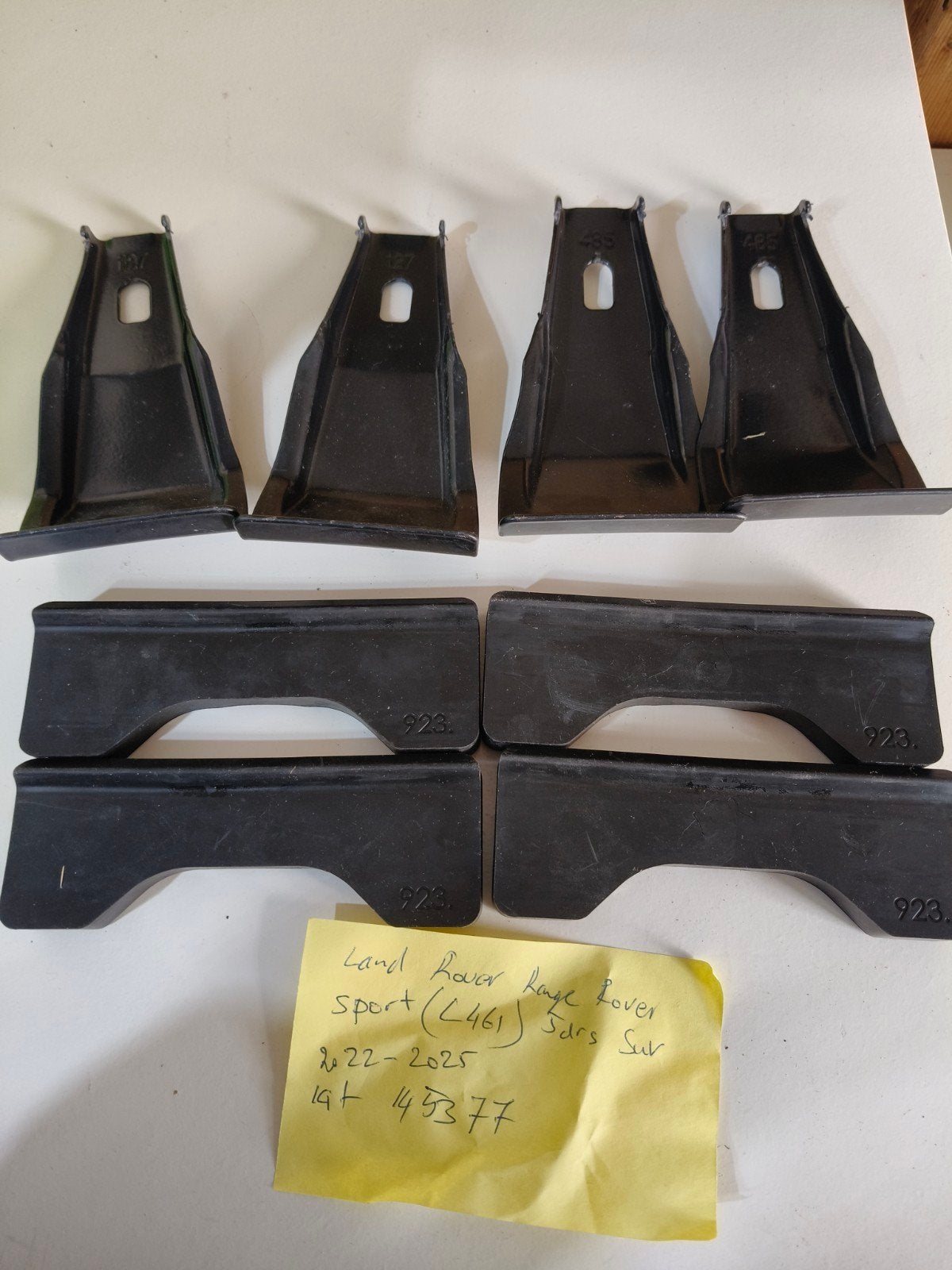 Thule kitset 145377 evo clamp Land rover Range rover L461, Ophalen of Verzenden, Zo goed als nieuw
