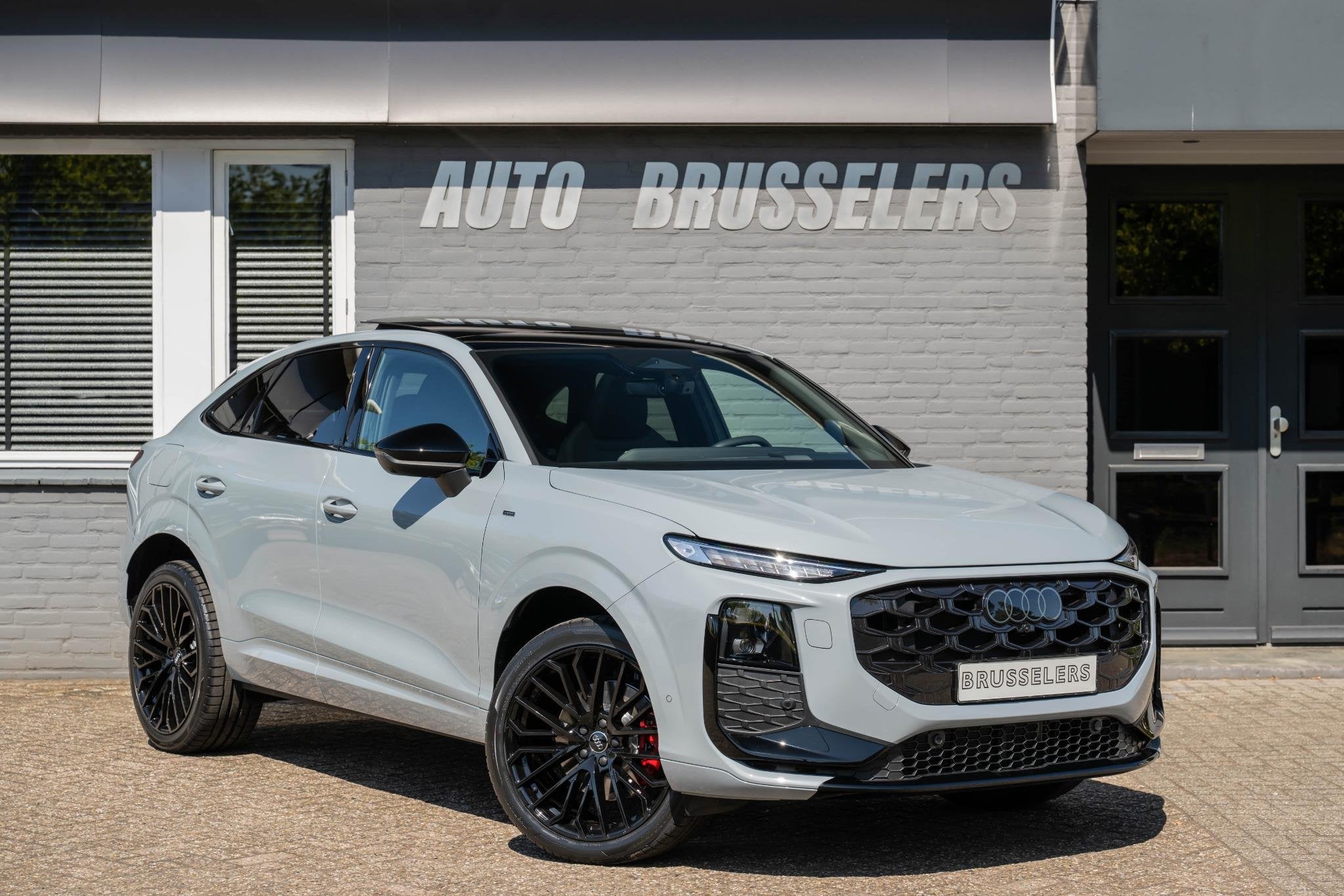 Audi Q3 Sportback 1.5 e-hybrid S edition 5jaar Gar. Mega com, Auto's, 1800 kg, Euro 6, 4 cilinders, 150 min