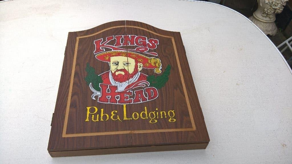 TE koop aangeboden mooi dart bord met pijlen doe gepast bod, Ophalen of Verzenden, Zo goed als nieuw, Dartbord met pijlen, Soft tip