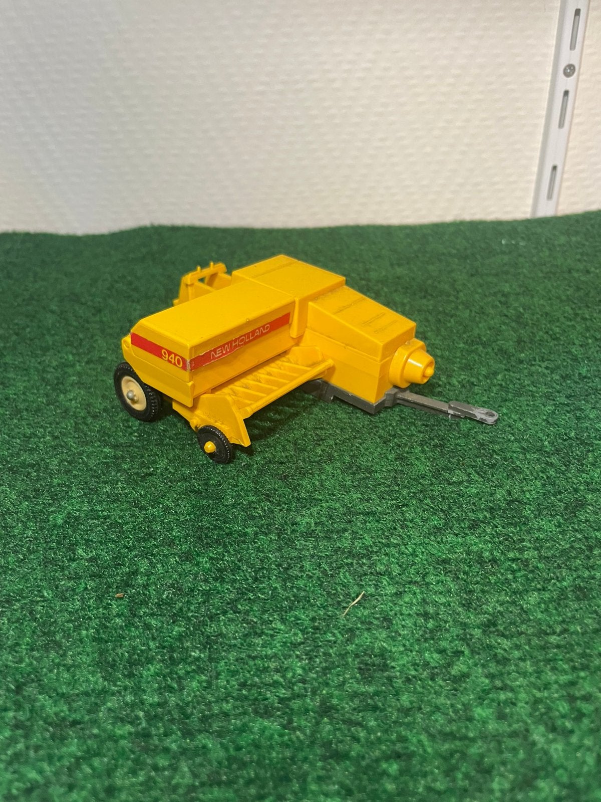 Siku new holland 940 ballen pers, Ophalen of Verzenden, Nieuw, Tractor of Landbouw, SIKU