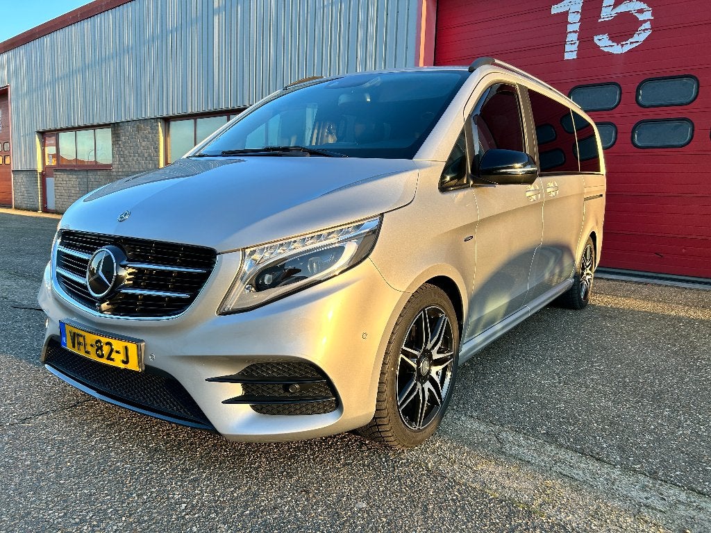Mercedes Benz V-klasse V250 CDI Avantgarde Edition AMG Burm, Auto's, Automaat, Zwart, 190 pk, Diesel