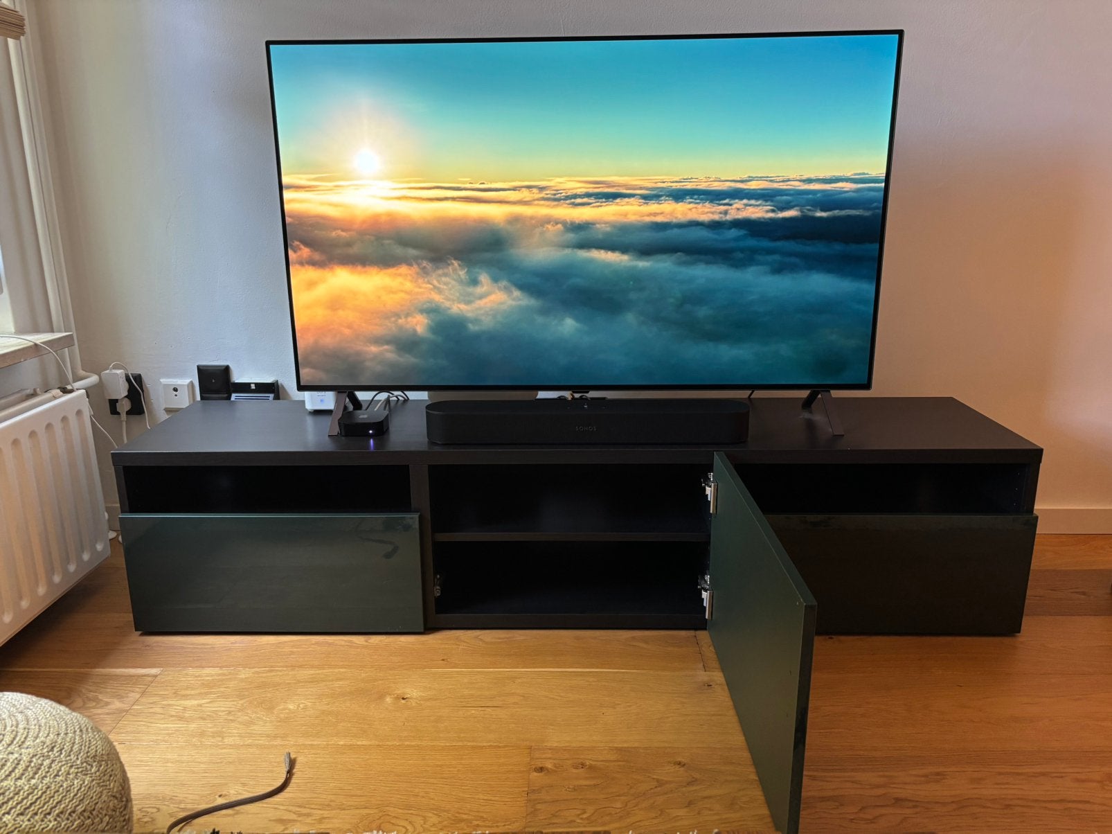 Gratis af te halen groen tv-meubel (Ikea Besta), Ophalen, Overige materialen, 150 tot 200 cm, Zo goed als nieuw