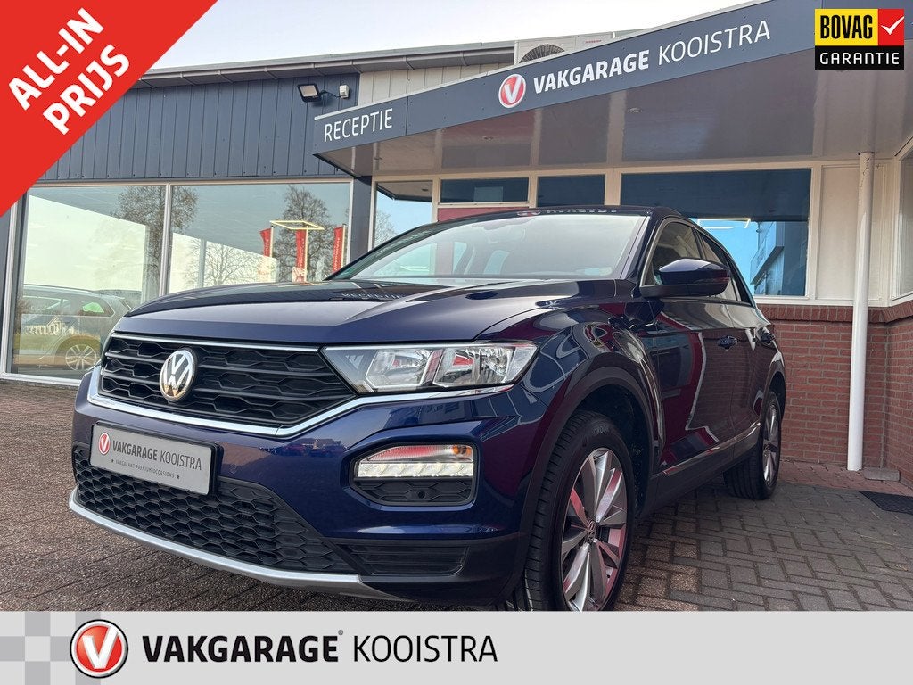 Volkswagen T-Roc Volkswagen T-Roc ACT 150PK|ACC|Navi|, Voorwielaandrijving, Stof, Zwart, 150 pk