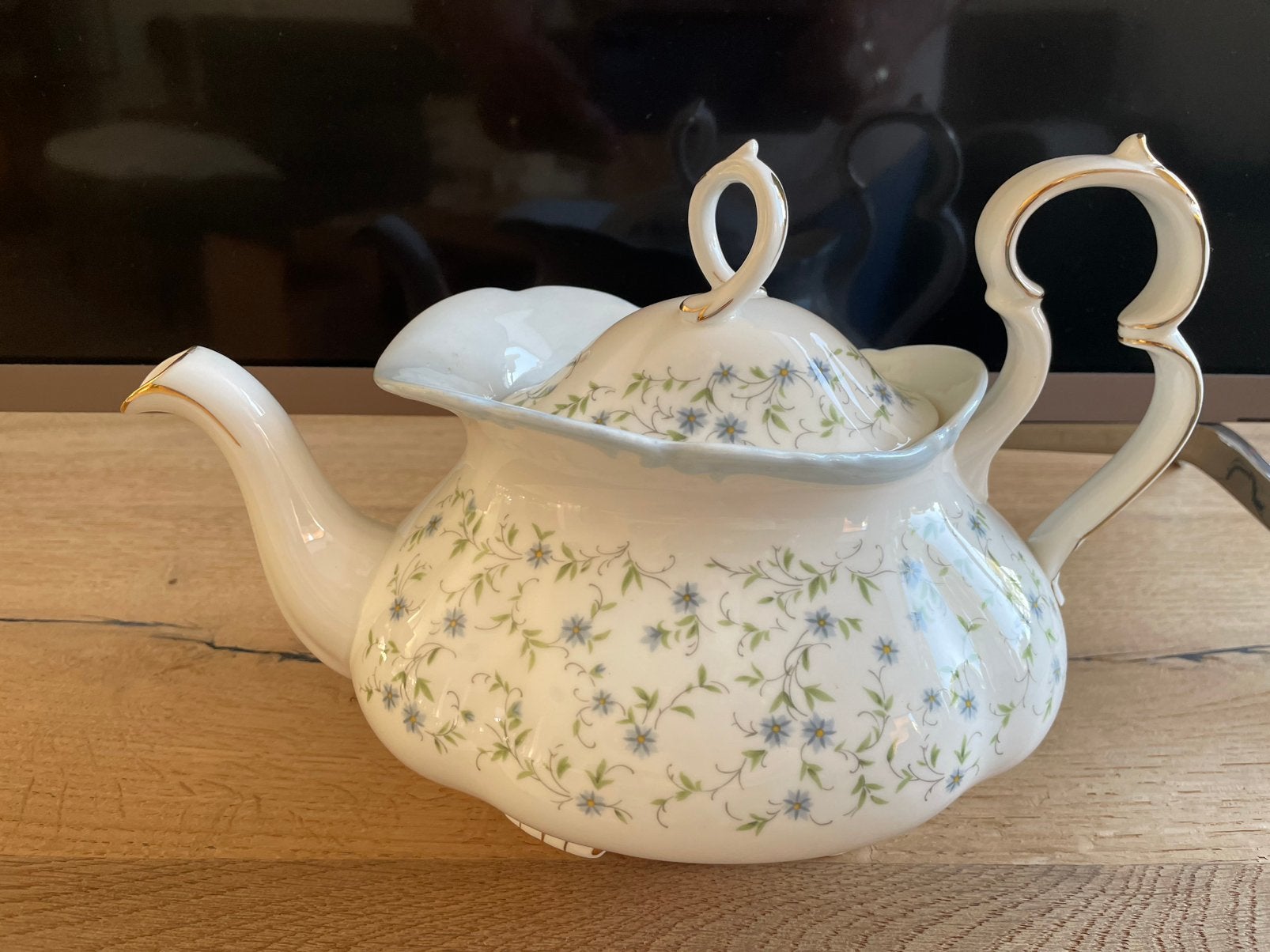 Royal Albert CAROLINE THEEPOT ❄️❄️❄️❄️, Ophalen