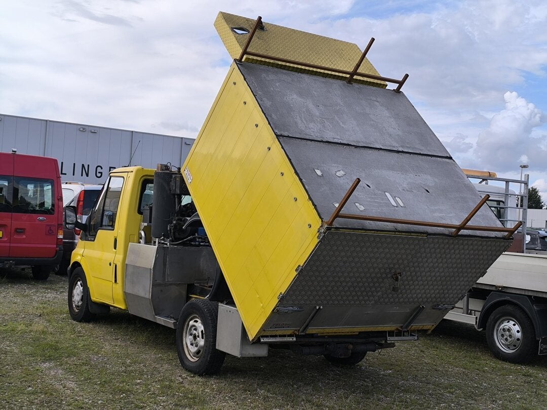 Ford Transit 125pk Tipper 330S 2.4 TDdi, 125 pk, Gebruikt, Geel, Bedrijf
