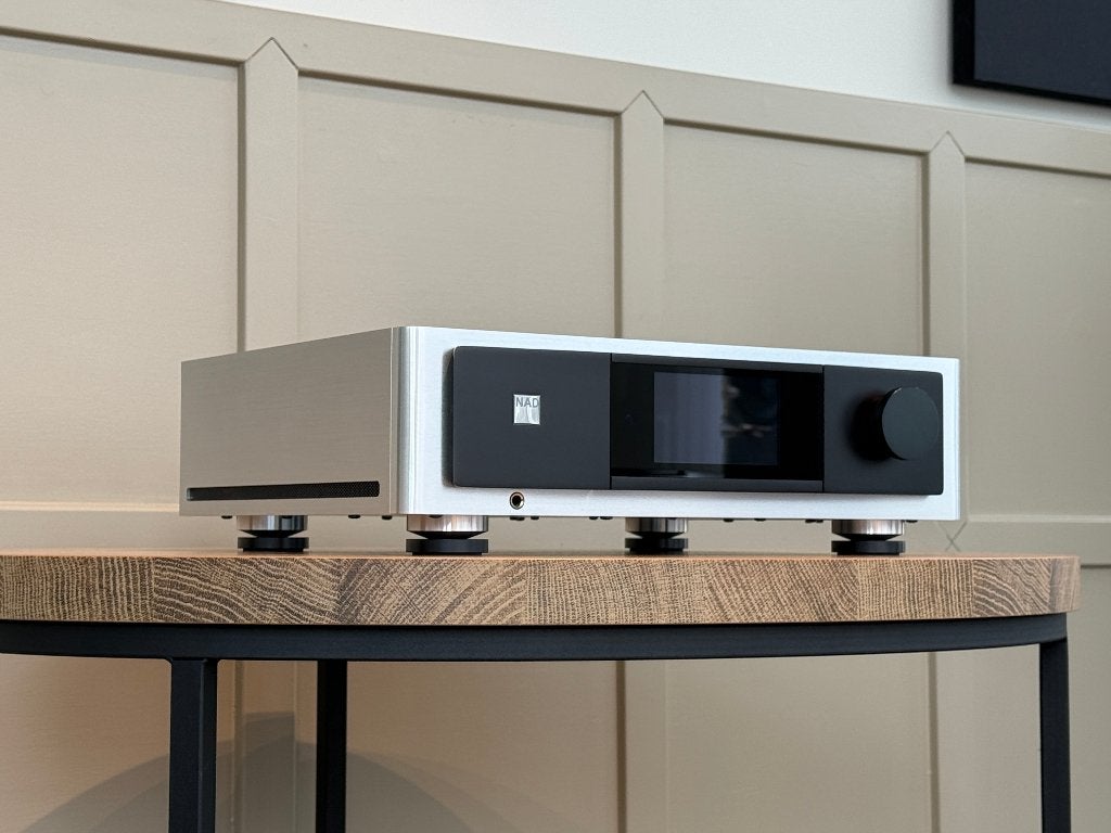 NAD M32, Audio, Tv en Foto, Versterkers en Receivers, Overige merken, Ophalen of Verzenden, Zo goed als nieuw, /
