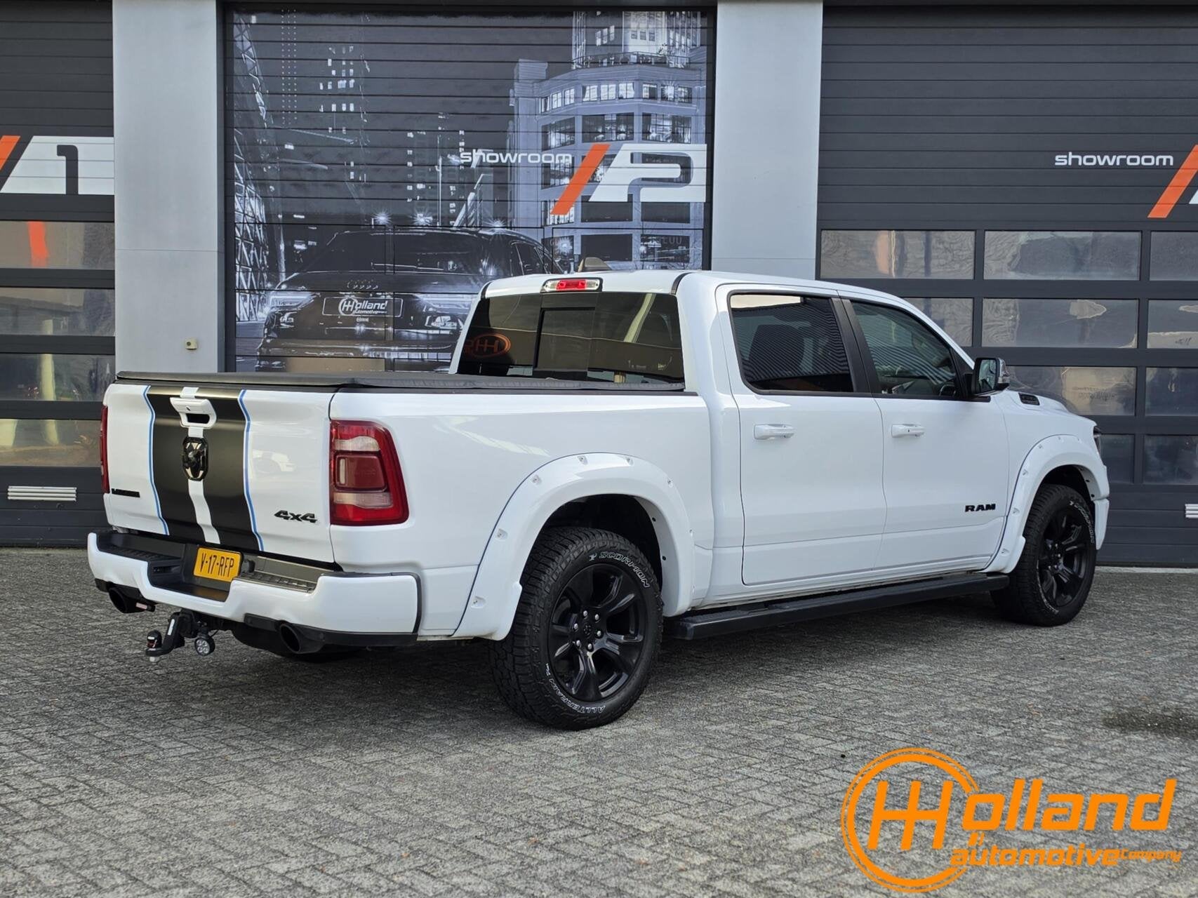 Dodge Ram 1500 4X4 5.7 V8 Crew Cab Laramie| MARGE! |VOL OPTI, Auto's, Automaat, Gebruikt, 8 cilinders, 5654 cc