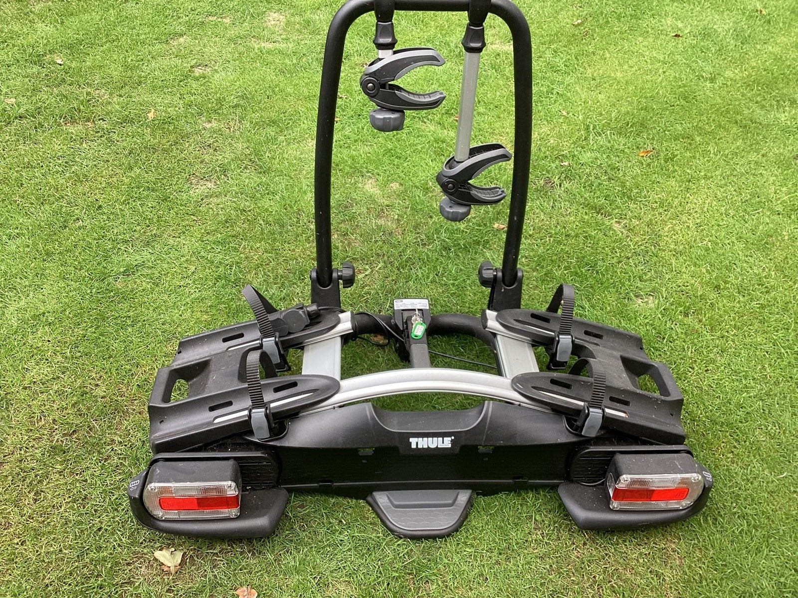 Thule VeloCompact 925 Trekhaakdrager voor 2 fietsen, Auto diversen, Gebruikt, Ophalen of Verzenden, 2 fietsen, Trekhaakdrager