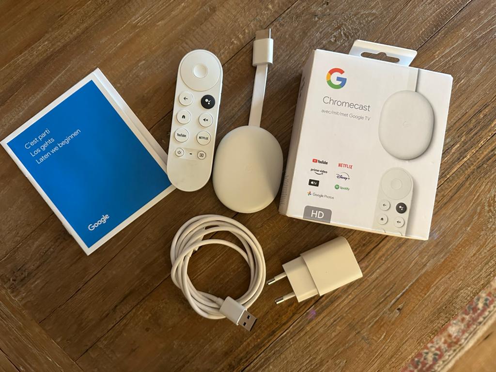 Google Chromecast HD, Audio, Tv en Foto, Mediaspelers, Zo goed als nieuw, Ophalen of Verzenden