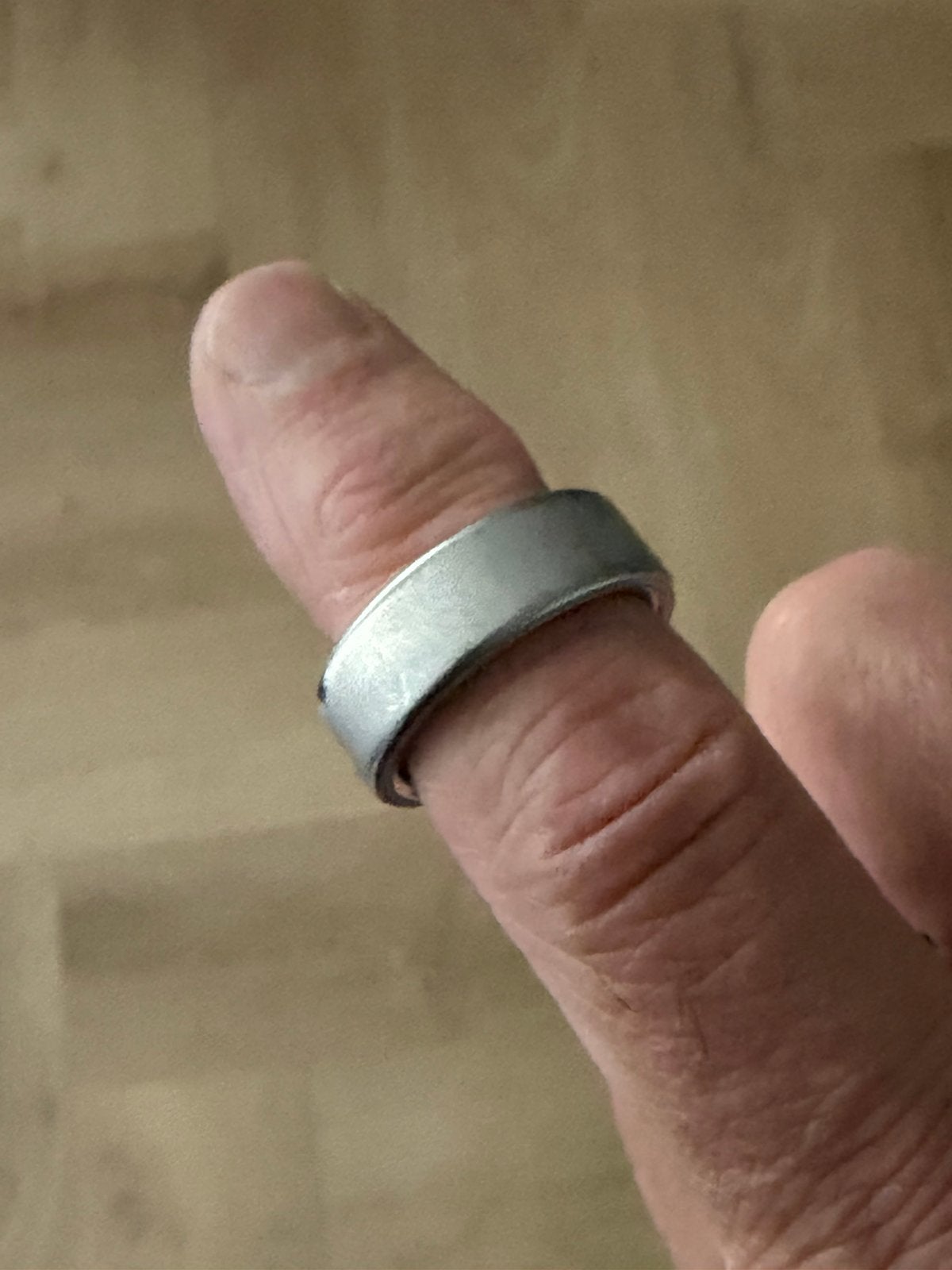 Oura Ring 4 Brushed Silver Size 9, Gebruikt, IJzer of Staal, Ophalen of Verzenden, Dame of Heer