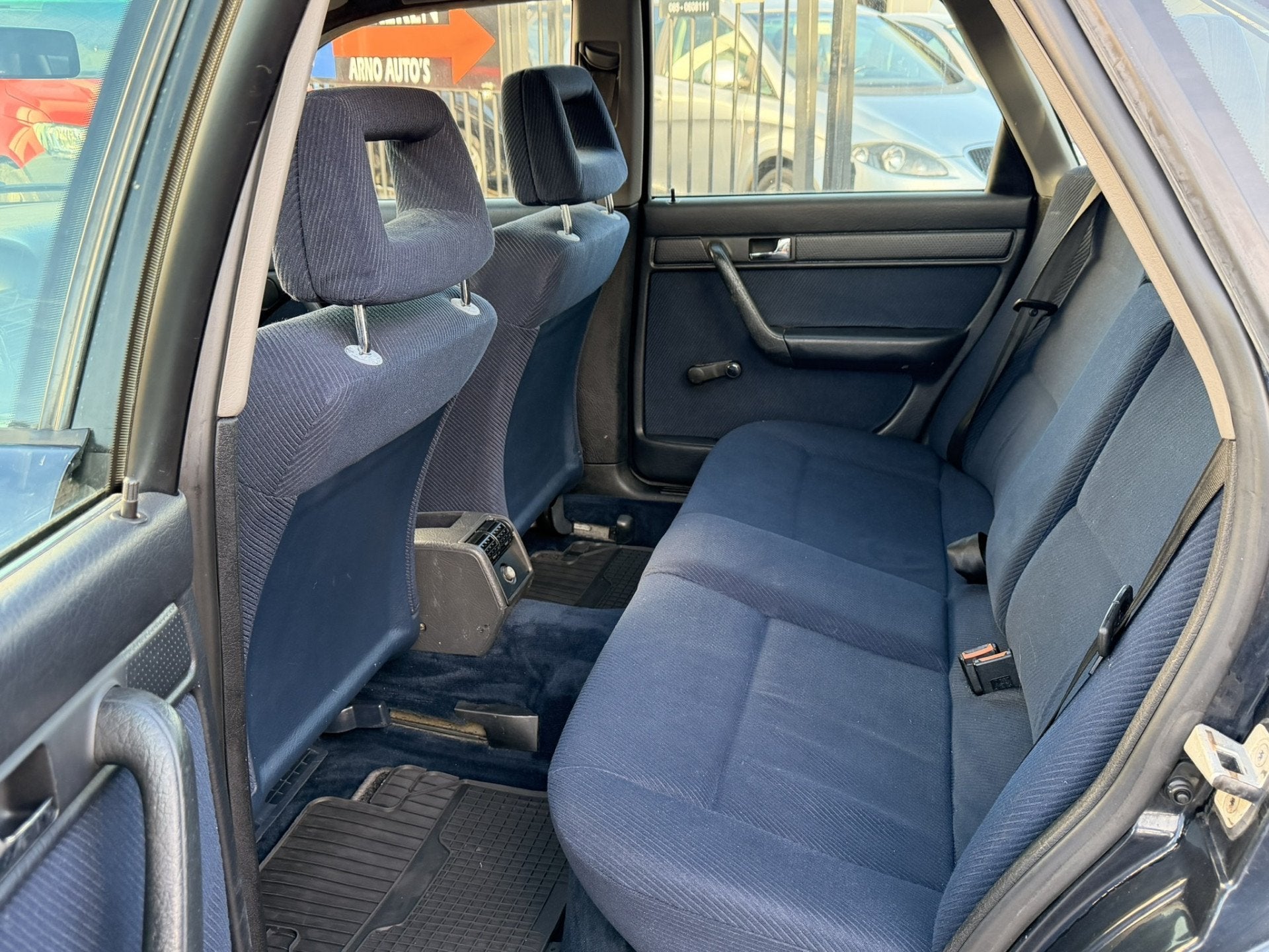 Audi 100 2.3 E NL AUTO, 2E EIGENAAR, APK TOT 10-12-2027, STU, foto 4