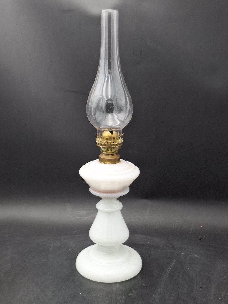oude opaline petoleumlamp, begin 1900, Ophalen of Verzenden