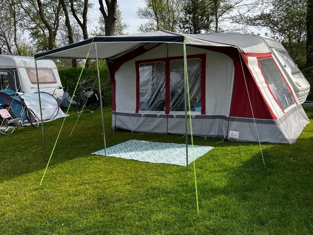 Beyerland Sprinter 390D - caravan incl. voortent en luifel, Caravans en Kamperen, Particulier, Luifel, Vast bed, Tot 4 meter