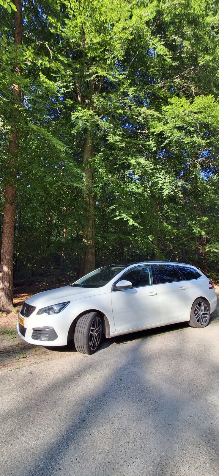 Peugeot 308 1.2 E-thp 96KW/130PK SW AUT 2018 Wit, Auto's, 1199 cc, 635 kg, Wit, Origineel Nederlands