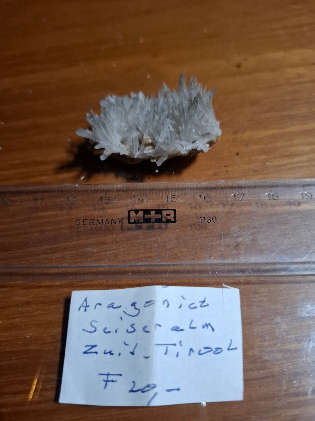 Aragoniet – Seiser Alm Zuid-Tirol Italië – Kristalclustej, Ophalen of Verzenden, Mineraal