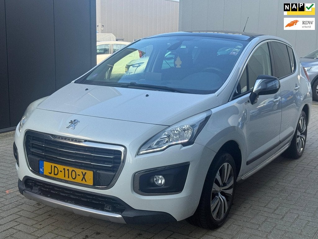 Peugeot 3008 1.2 PureTech Style Trekhaak PDC Camera 1JR APK, Voorwielaandrijving, Gebruikt, Euro 6, 1199 cc