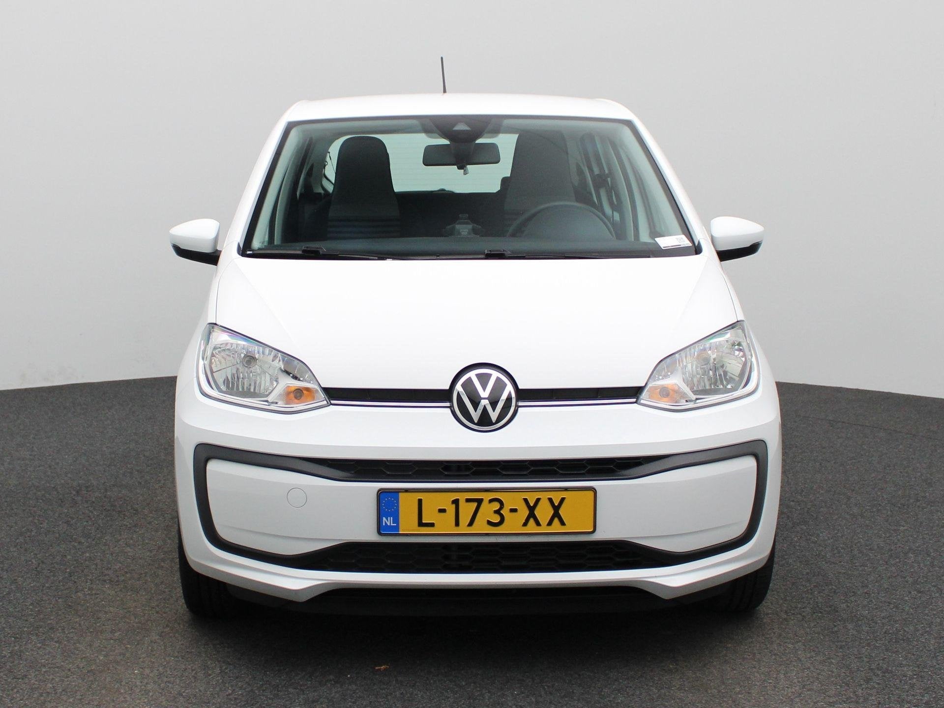Volkswagen Up! 1.0, 12 maanden, Stof, Gebruikt, 4 stoelen