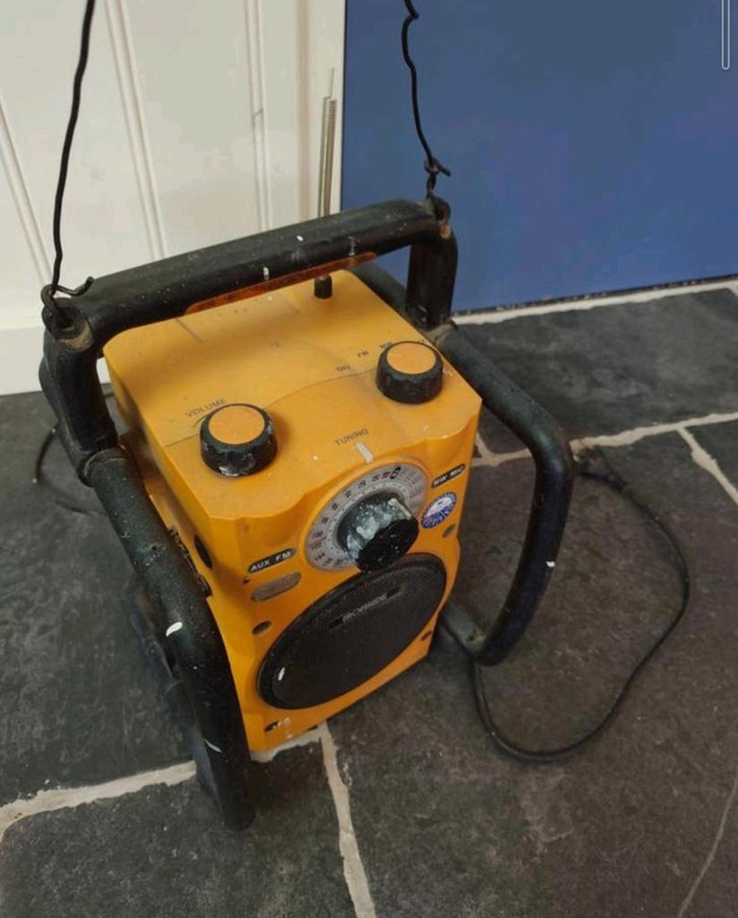 IRONSIDE modelnr. 1882590 bouwradio / werkradio, Ophalen of Verzenden, Gebruikt, Bouwradio
