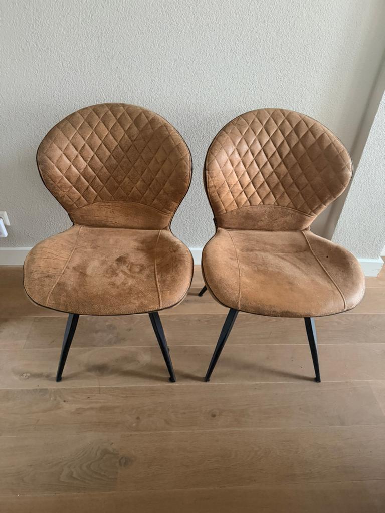 Twee bruine eetkamerstoelen, Ophalen, Gebruikt, Bruin, Twee