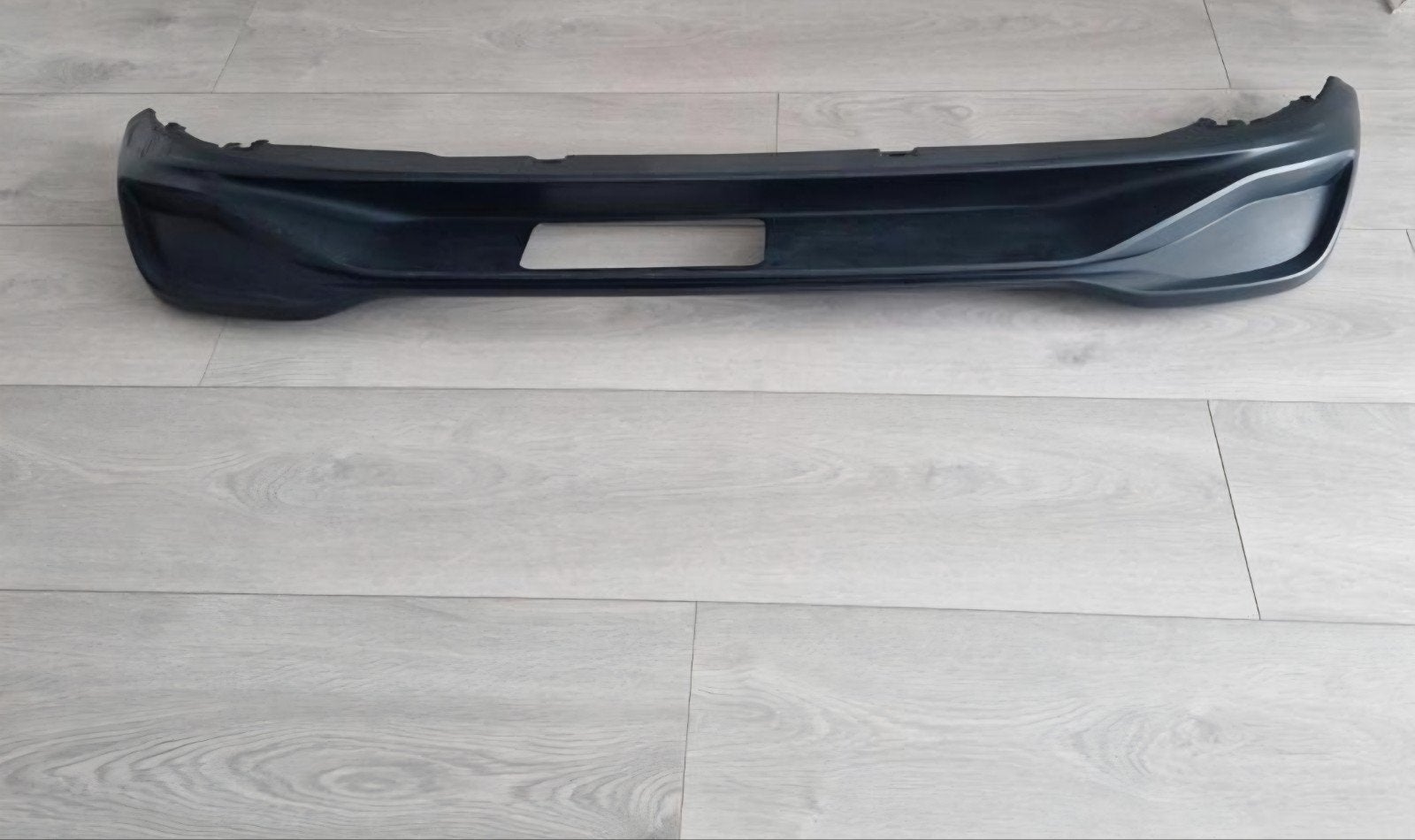 Originele achterbumper volkswagen golf 8 diffuser, Auto-onderdelen, Carrosserie en Plaatwerk, Ophalen, Achter, Volkswagen, Bumper