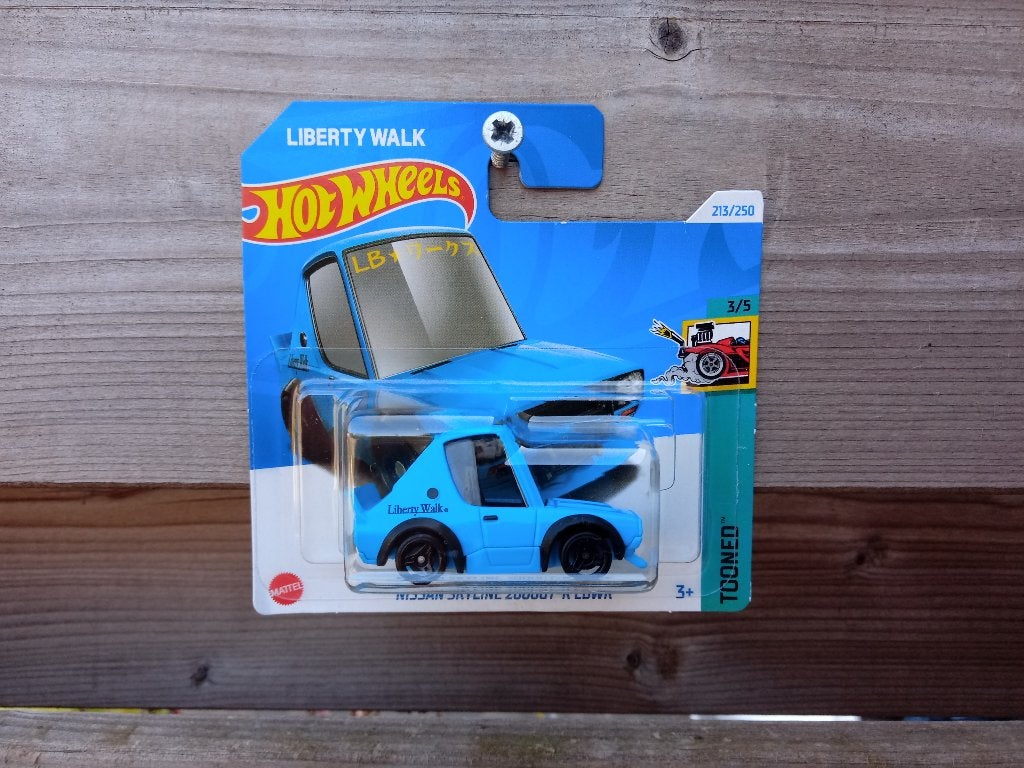 Tooned Nissan Skyline 2000GT-R LBWK Hotwheels, Hobby en Vrije tijd, Modelauto's | Overige schalen, Ophalen, Nieuw, Auto