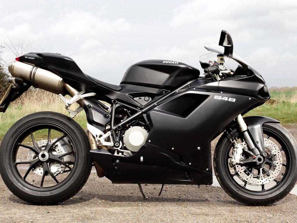 Unieke mat zwarte Ducati 848, Ophalen
