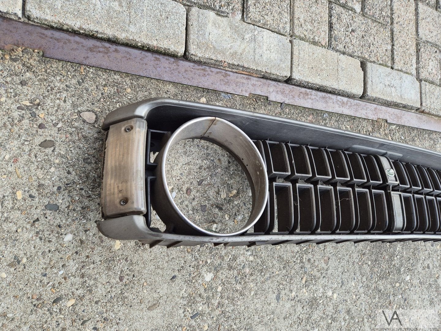 Toyota Carina 1972 - 1978 eerste model grille met knippers, Gebruikt, -, -, Ophalen of Verzenden