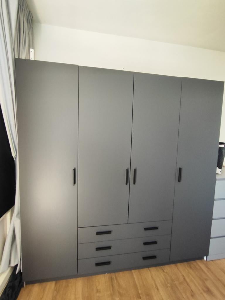 Kledingkast Sprint 4-deurs - antraciet - 200x196x50 cm, Huis en Inrichting, Kasten | Kledingkasten, Overige materialen, Modern en functioneel