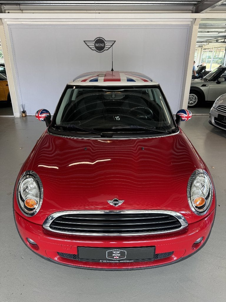 Mini 1.4 16V ONE 55KW 2009 Rood ( 3 MAANDEN GARANTIE ), Voorwielaandrijving, Stof, Zwart, 4 cilinders