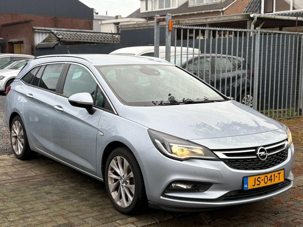 Opel Astra Sports Tourer 1.6 CDTI Business+ | LED | Navigati, Auto's, Opel, Voorwielaandrijving, Gebruikt, 4 cilinders, Origineel Nederlands