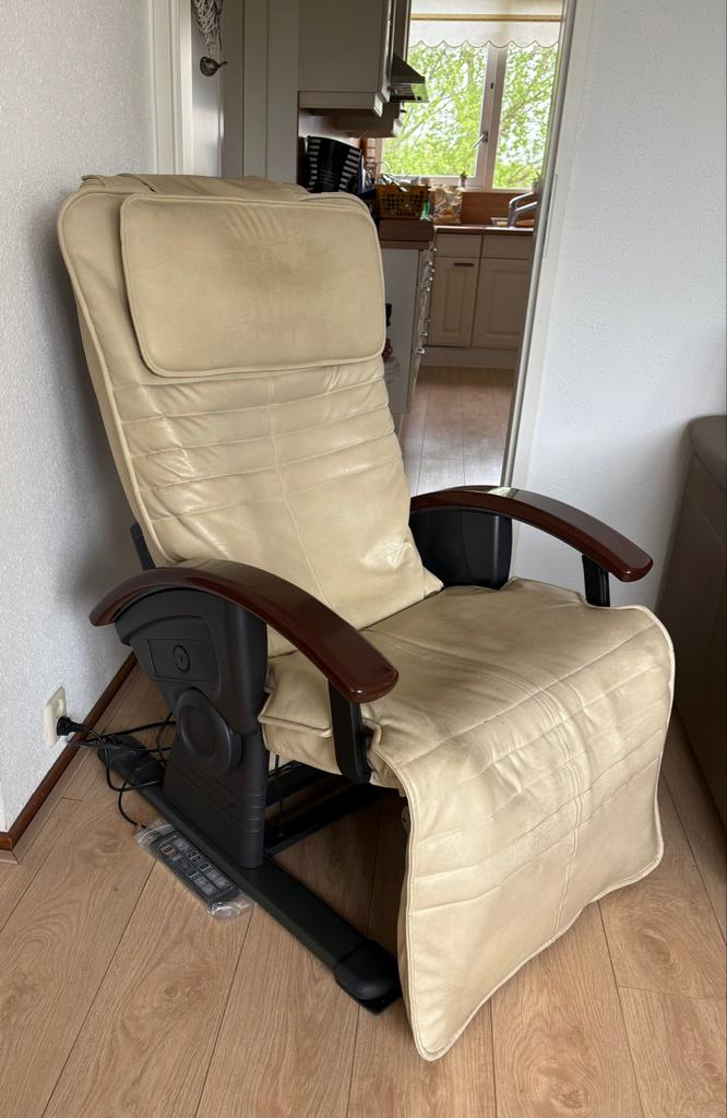 Futura Hamburg Massagestoel - Comfort & Ontspanning, Ophalen, Gebruikt, Overige kleuren, Leer