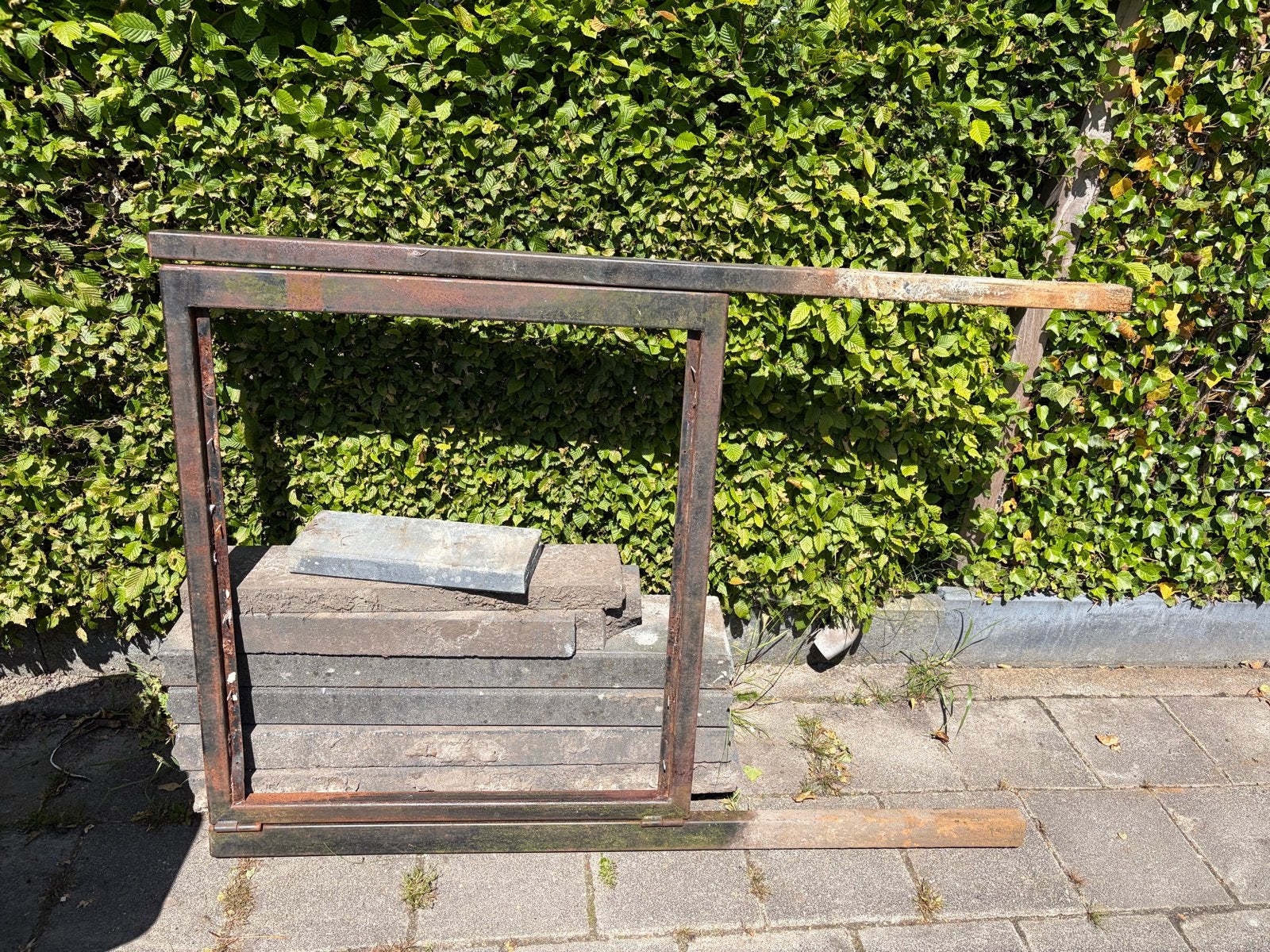 Stalen Tuinpoort frame 105x85 cm - Gebruikt, Ophalen, Met poort, Gebruikt, X