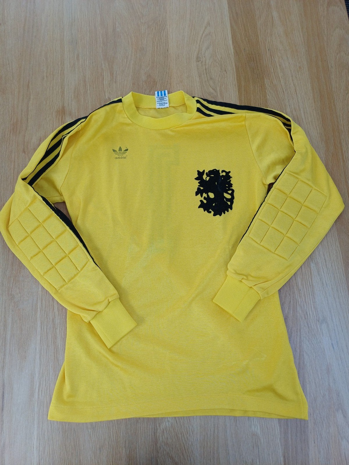 Zeldzaam 1974 Keepershirt Nederlands Elftal - Adidas (M), Verzamelen, Sportartikelen en Voetbal, Ophalen of Verzenden, Zo goed als nieuw