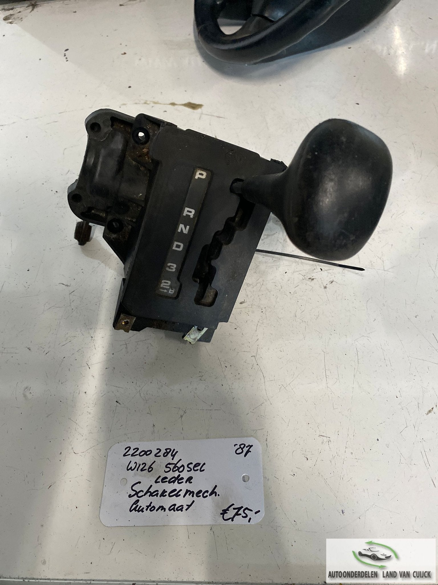 Mercedes W126 560SEL 1987 2200284 Schakelmechanisme met lede