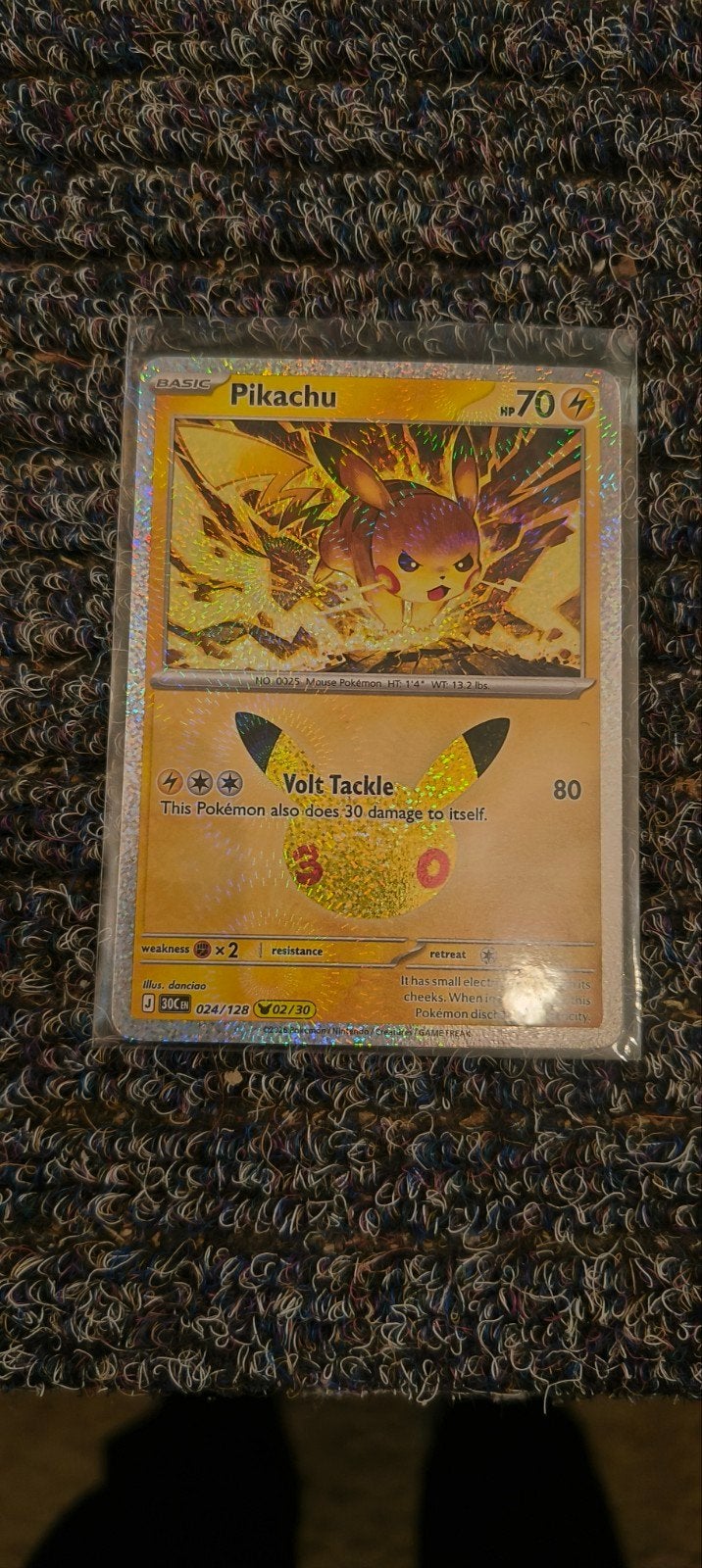 Pikachu Gold Metal Kaart - Pokémon 30e Jubileum (02/30), Ophalen