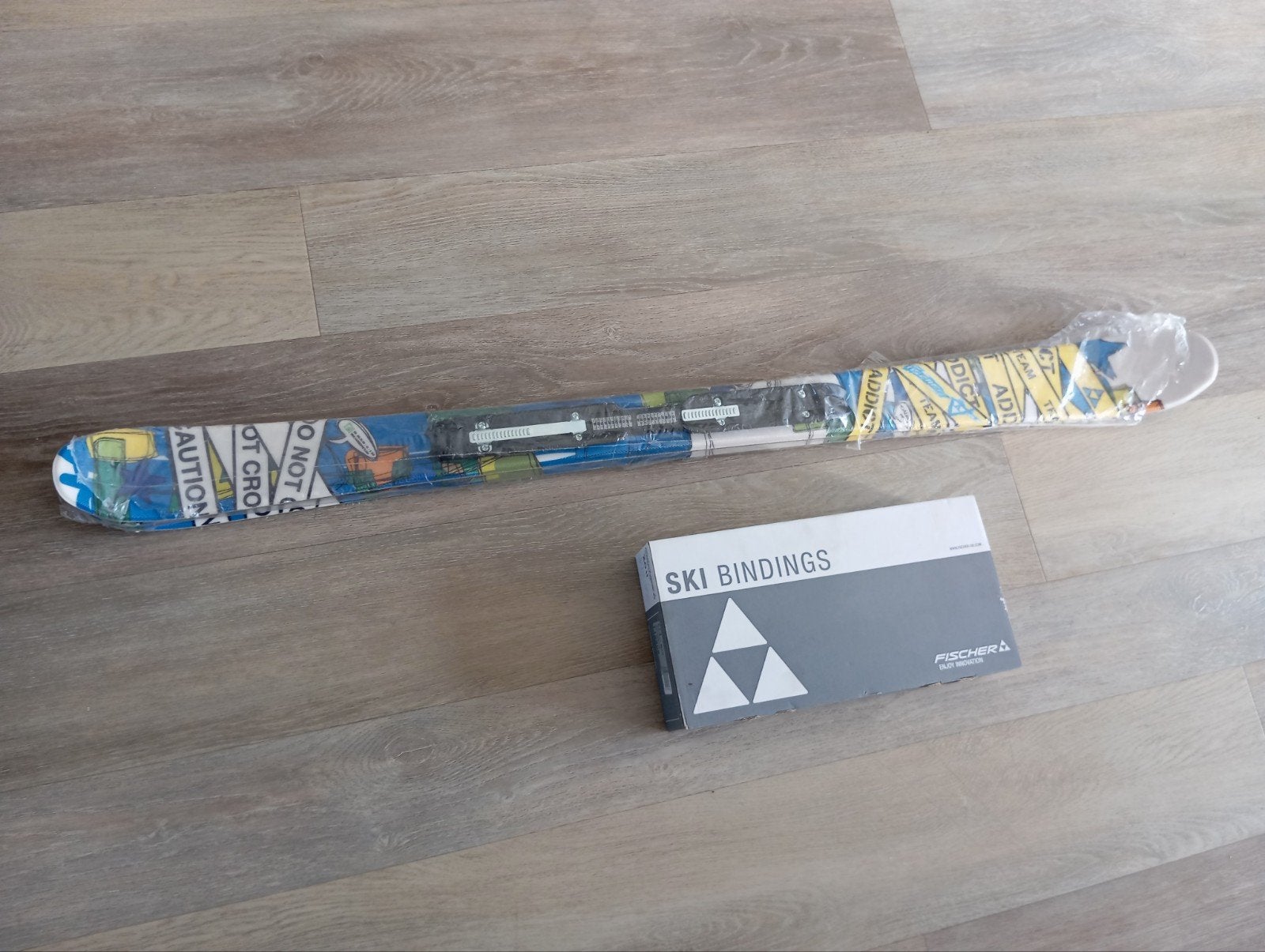 Nieuwe Fischer Addict Twintips 131cm met bindingen, Sport en Fitness, Fischer, 100 tot 140 cm, Nieuw, Ophalen of Verzenden