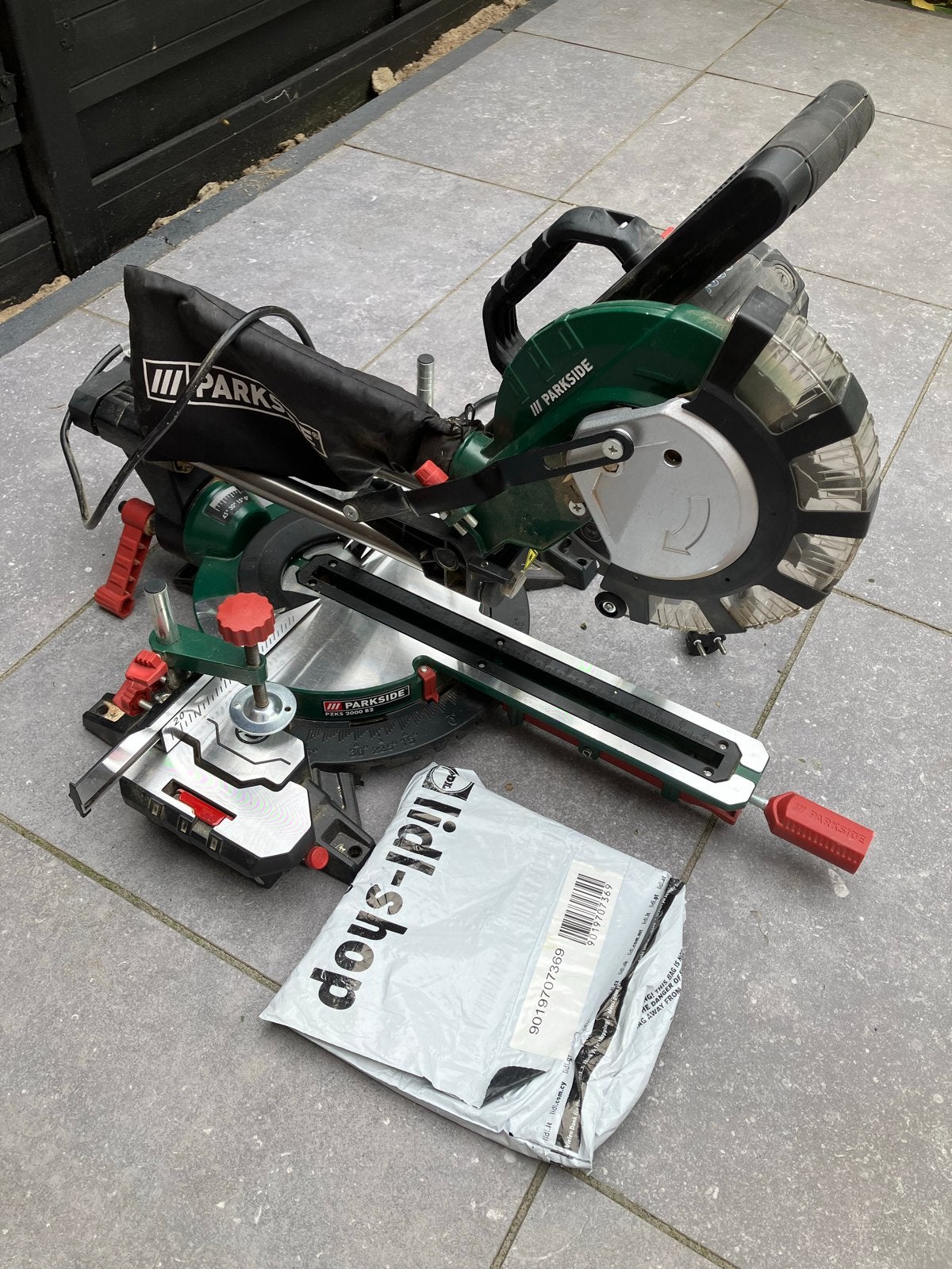 Parkside Verstekzaag Afkortzaag - Zo goed als nieuw, Ophalen, 70 mm of meer, Zo goed als nieuw, Afkortzaag