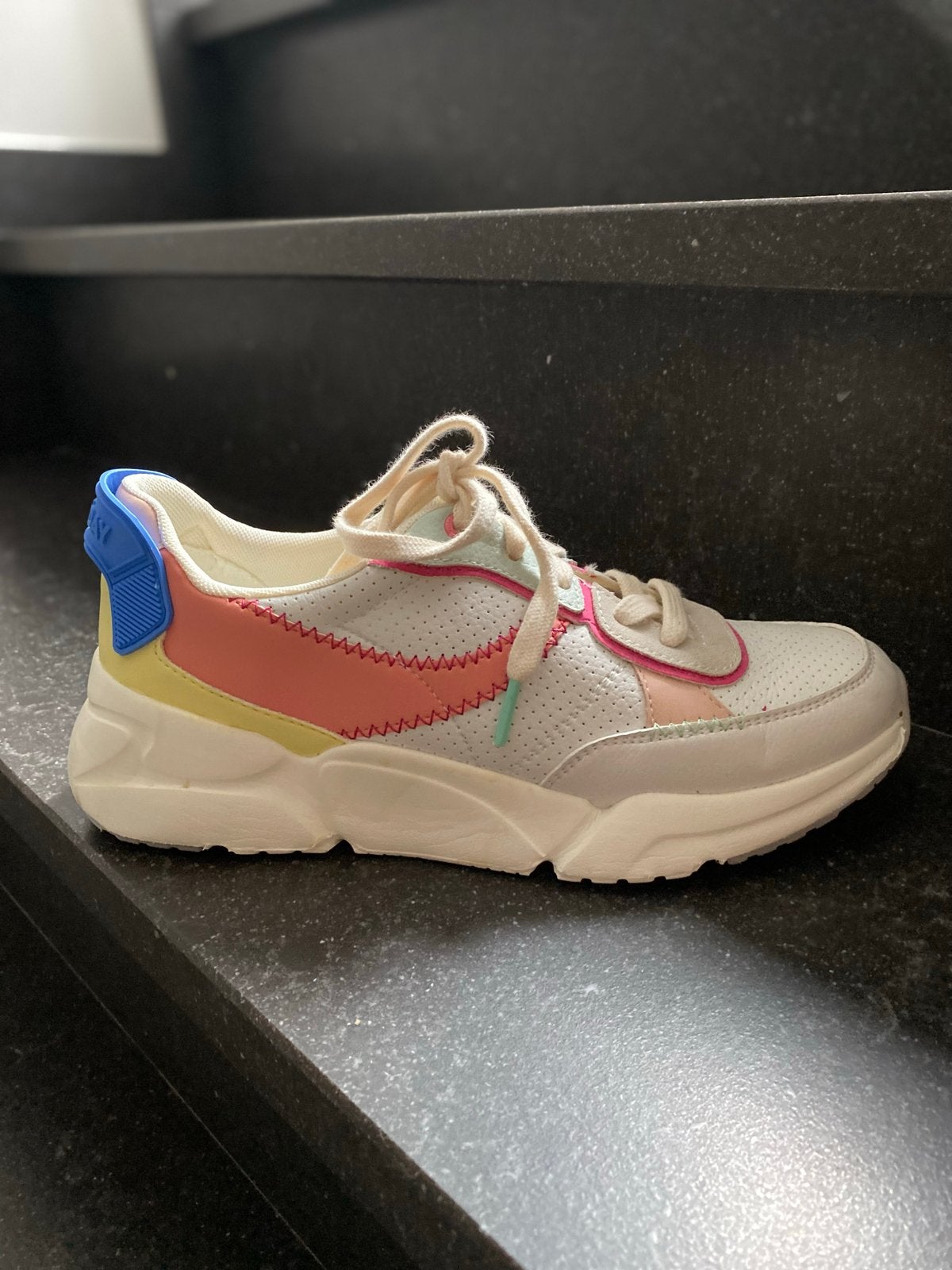 Gioseppo Nieuwe Sneakers - maat 38- Comfortabel en Stijlvol, Ophalen of Verzenden, Nieuw, Wit, Sneakers of Gympen