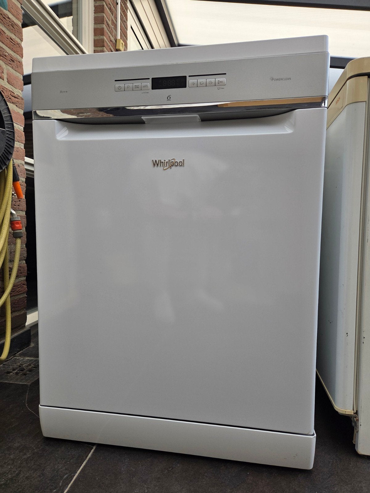 Whirlpool PowerClean 6th Sense A+++ Vrijstaande Afwasmachine, Ophalen, Energieklasse A of zuiniger, 85 tot 90 cm, 45 tot 60 cm