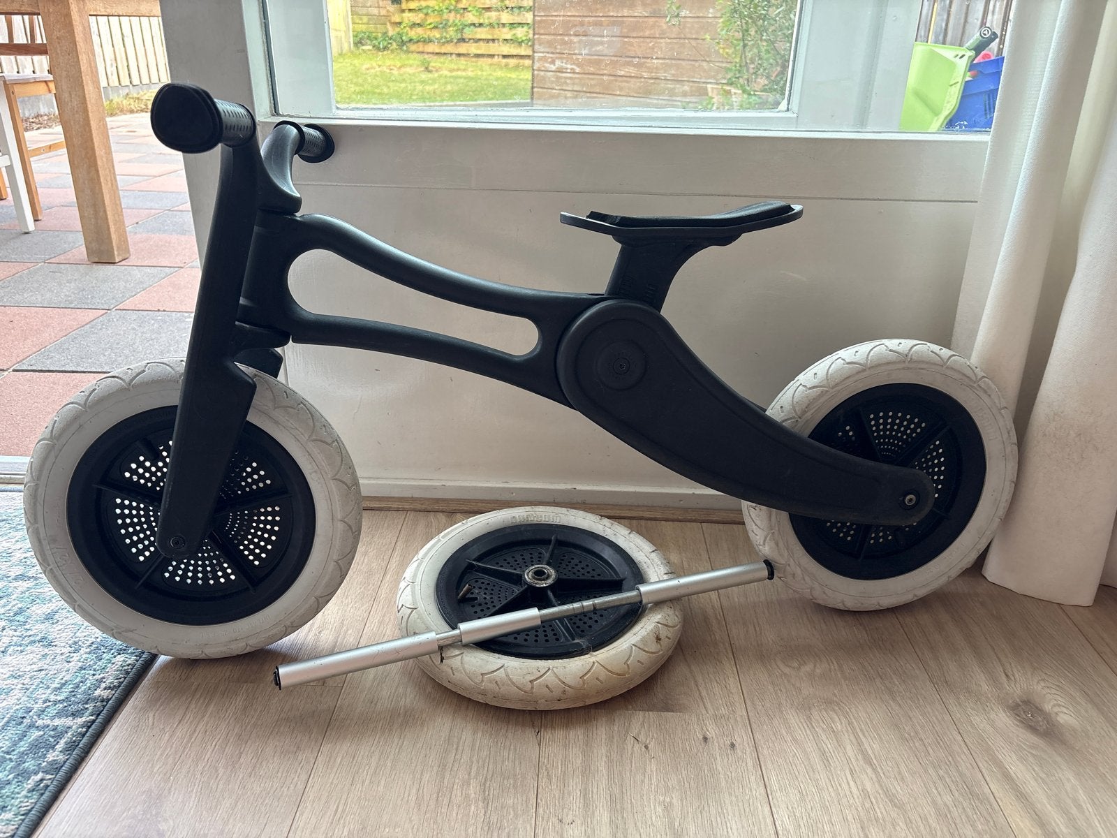 Wishbone Loopfiets met uniek design, Fietsen en Brommers, Fietsen | Kinderfietsjes, Ophalen, Gebruikt, Minder dan 16 inch