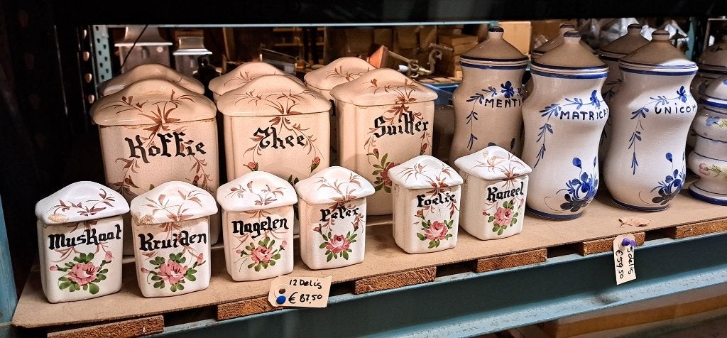 Antieke voorraad keuken potten serie met de diverse teksten, Ophalen