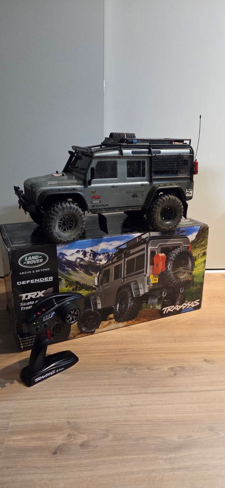 Traxxas TRX-4  Defender RC Crawler 1/10, Elektro, Auto offroad, Ophalen of Verzenden, Zo goed als nieuw