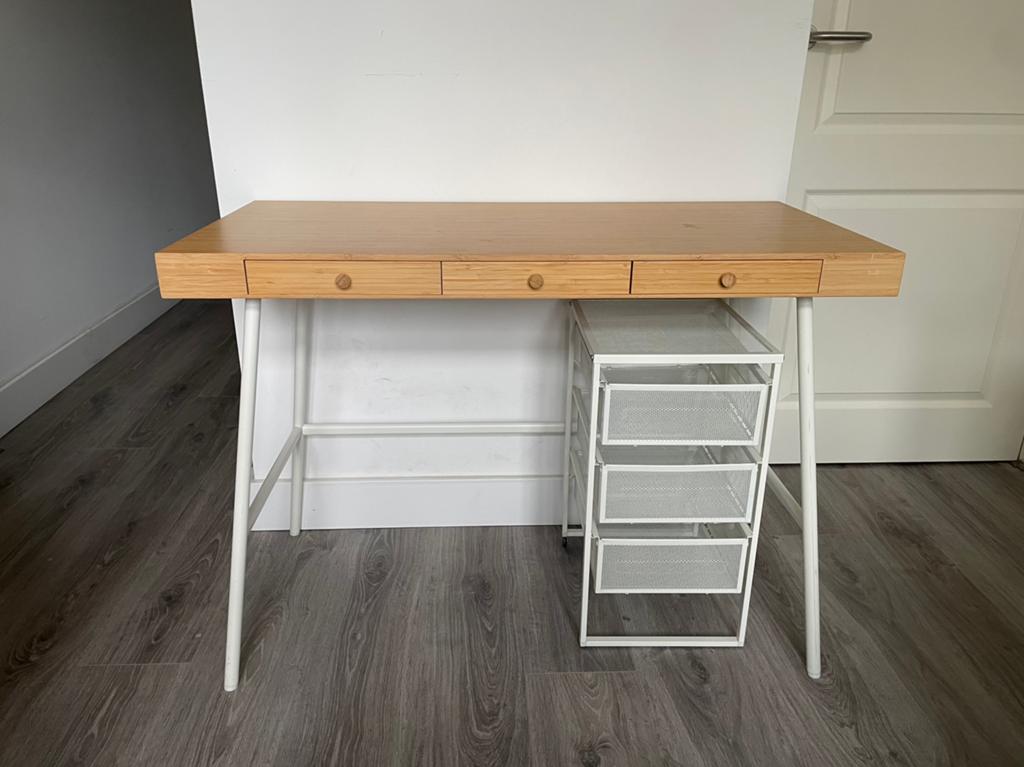 Bamboe bureau inclusief ladekast, Ophalen, Zo goed als nieuw, IKEA, Overige materialen