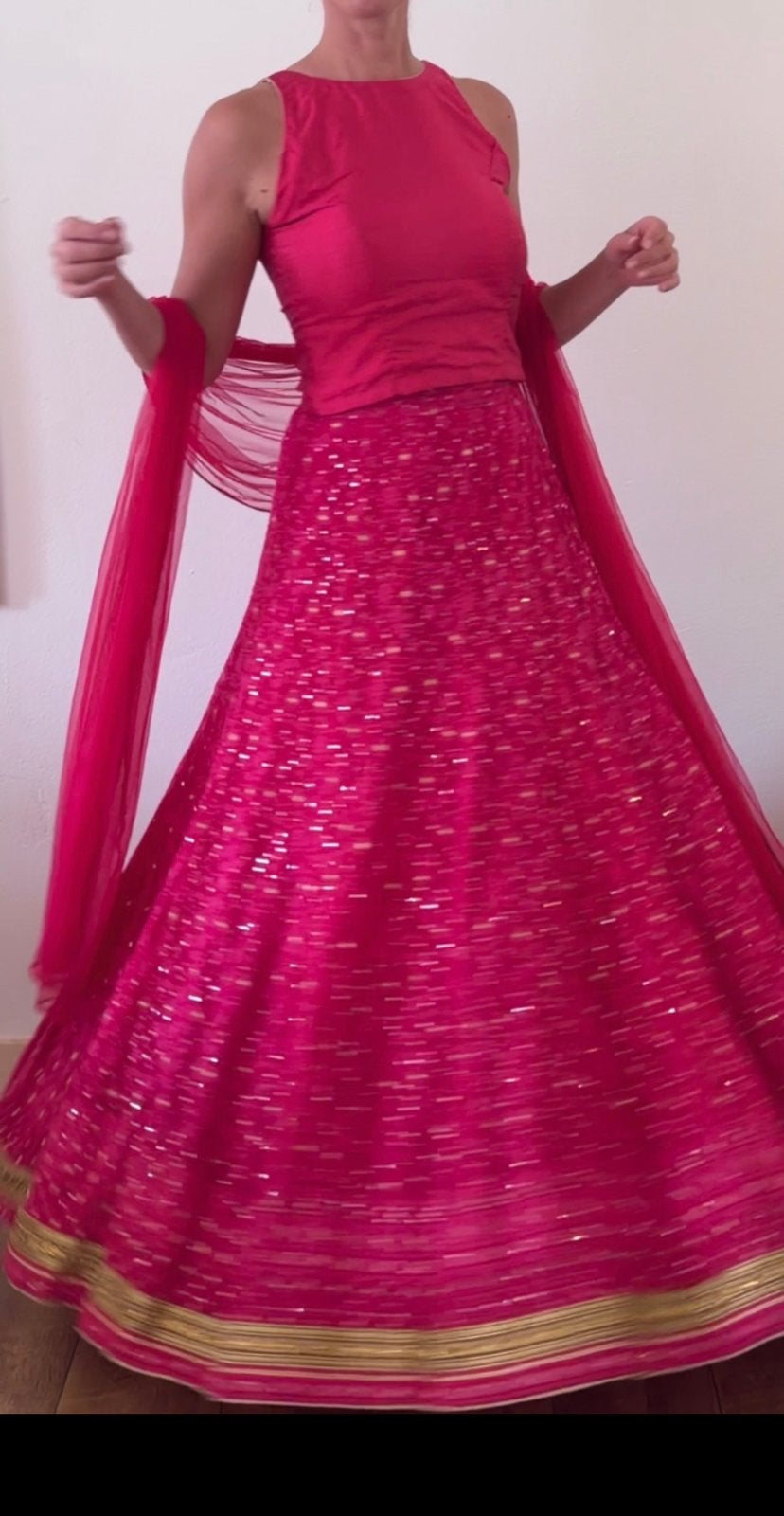 Unieke Indiase Bruids Lehenga Trouwjurk 4-delige Set, Kleding | Dames, Gelegenheidskleding, Ophalen of Verzenden, Zo goed als nieuw