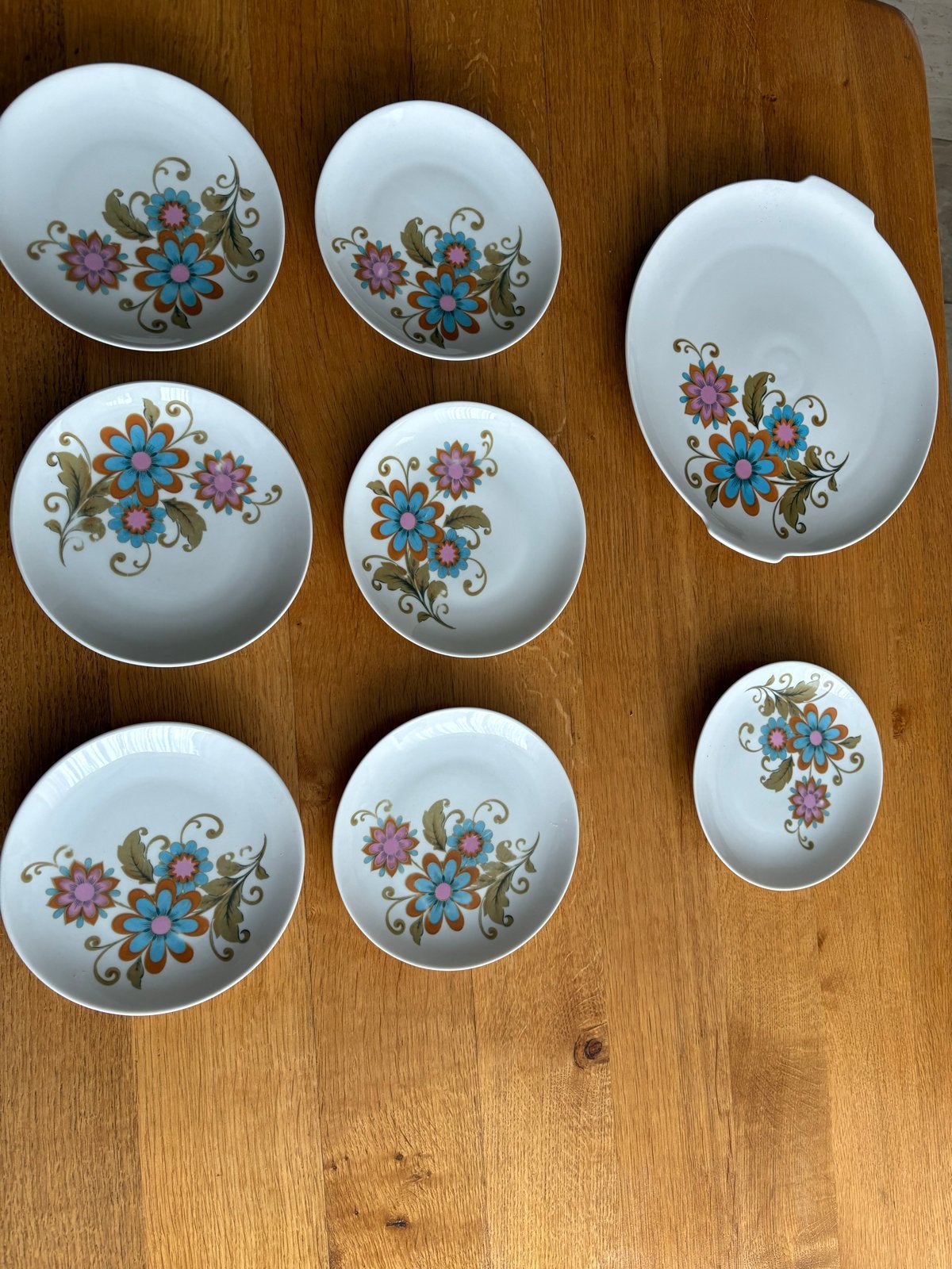 Vintage Servies Set - Bloemenmotief Jaren '60/'70, Ophalen