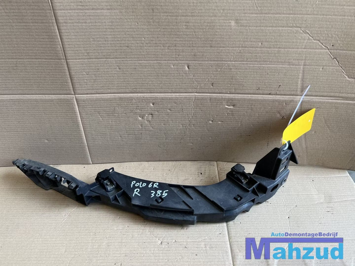 VW POLO 6R Rechts koplamp rand 2009-2016 6R0805072E, Gebruikt, Volkswagen, Volkswagen AG, Berliner Ring 2
38440  Wolfsburg, DE