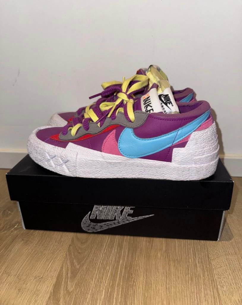 Nike Dunk Low x Kaws x Sacai, Kleding | Heren, Overige kleuren, Ophalen of Verzenden, Sneakers of Gympen, Zo goed als nieuw