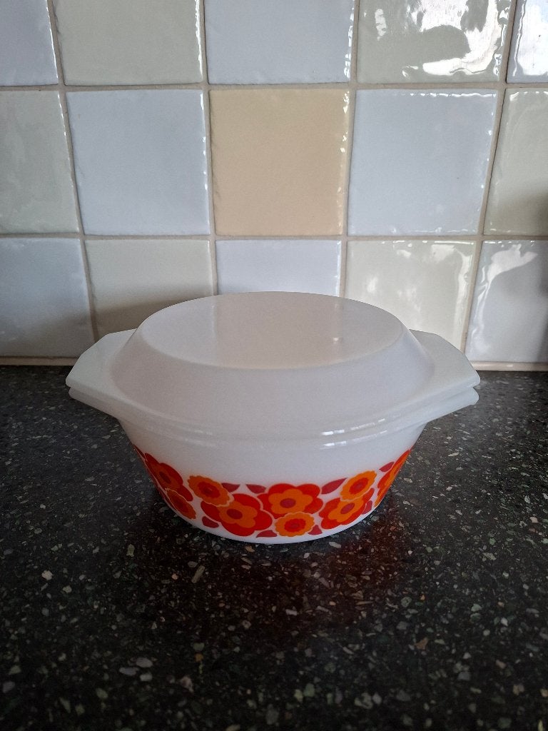 Arcopal lotus ovenschaal met deksel - retro, Ophalen of Verzenden