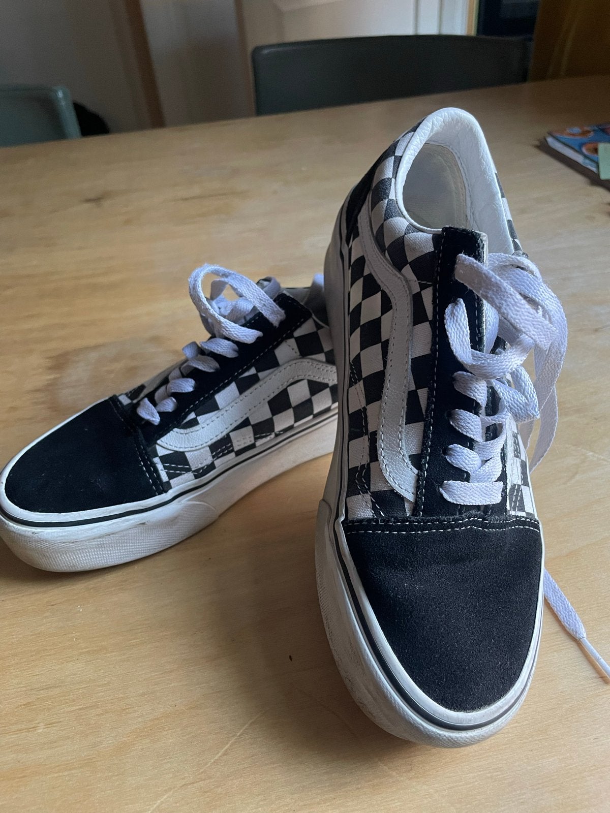 Vans Old Skool Checkerboard Sneakers - Maat 36.5, Ophalen of Verzenden, Gedragen, Zwart, Sneakers of Gympen